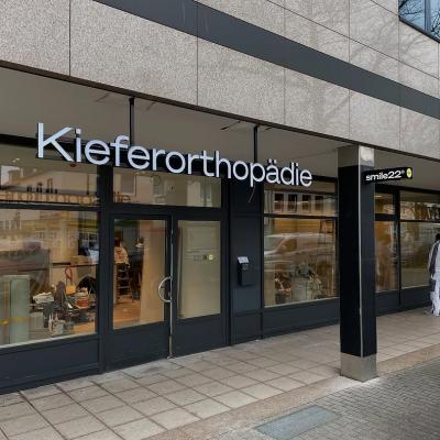 Kategorie Profilbuchstaben Kieferorthopaede