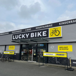 Lucky Bike Paderborn startet mit &quot;frischer Aussenwerbung&quot; in die neue Saison!